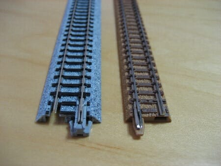 レイアウトのレールを選ぶ Tomixかkatoか それが大問題 鉄道模型 敷き布レイアウト