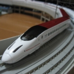 KATOの複線高架レール（鉄道模型Ｎゲージ）